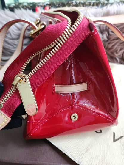 Louis Vuitton Monogram Vernis Rosewood Avenue shoulder bag