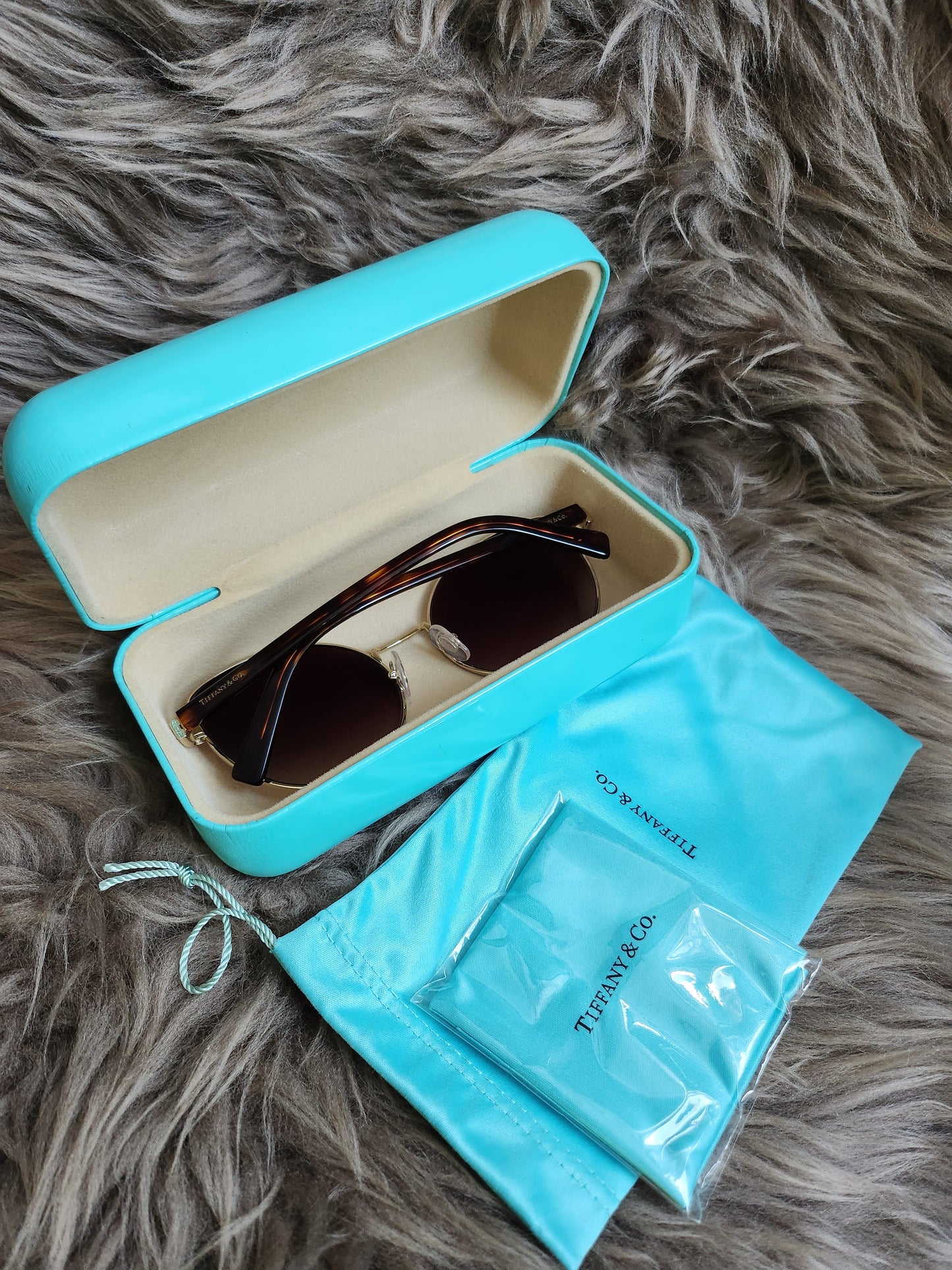 Tiffany & Co Pale Gold Gradient Blue Brown