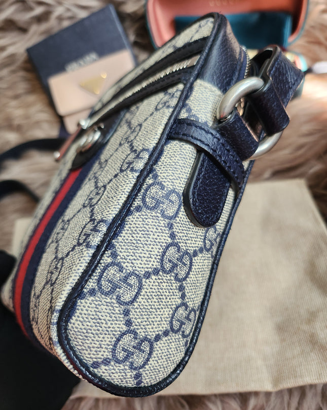 Gucci Beige/Navy Blue GG Supreme