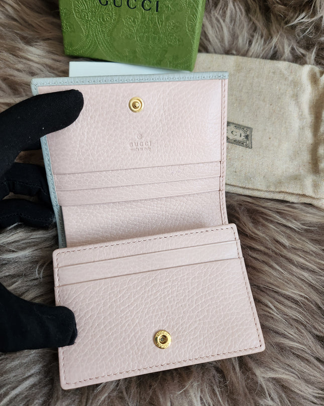 Gucci

GG Marmont card case wallet