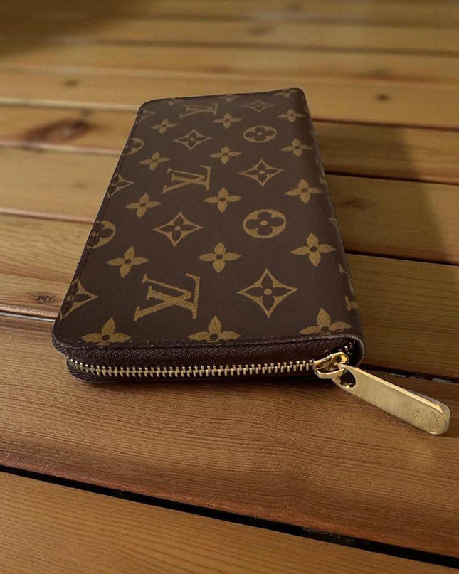 Preloved Authentic Louis Vuitton Zippy Organizer Long Wallet